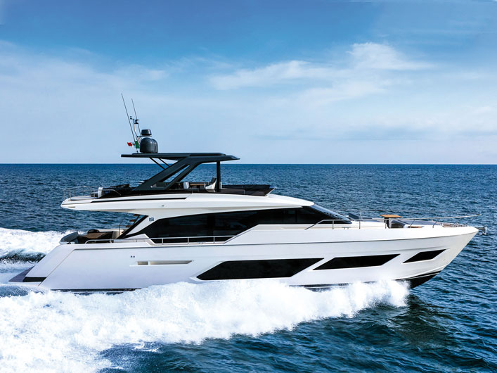 ferretti-yachts-720-img-couv-essai-portfolio-yachts-france-173